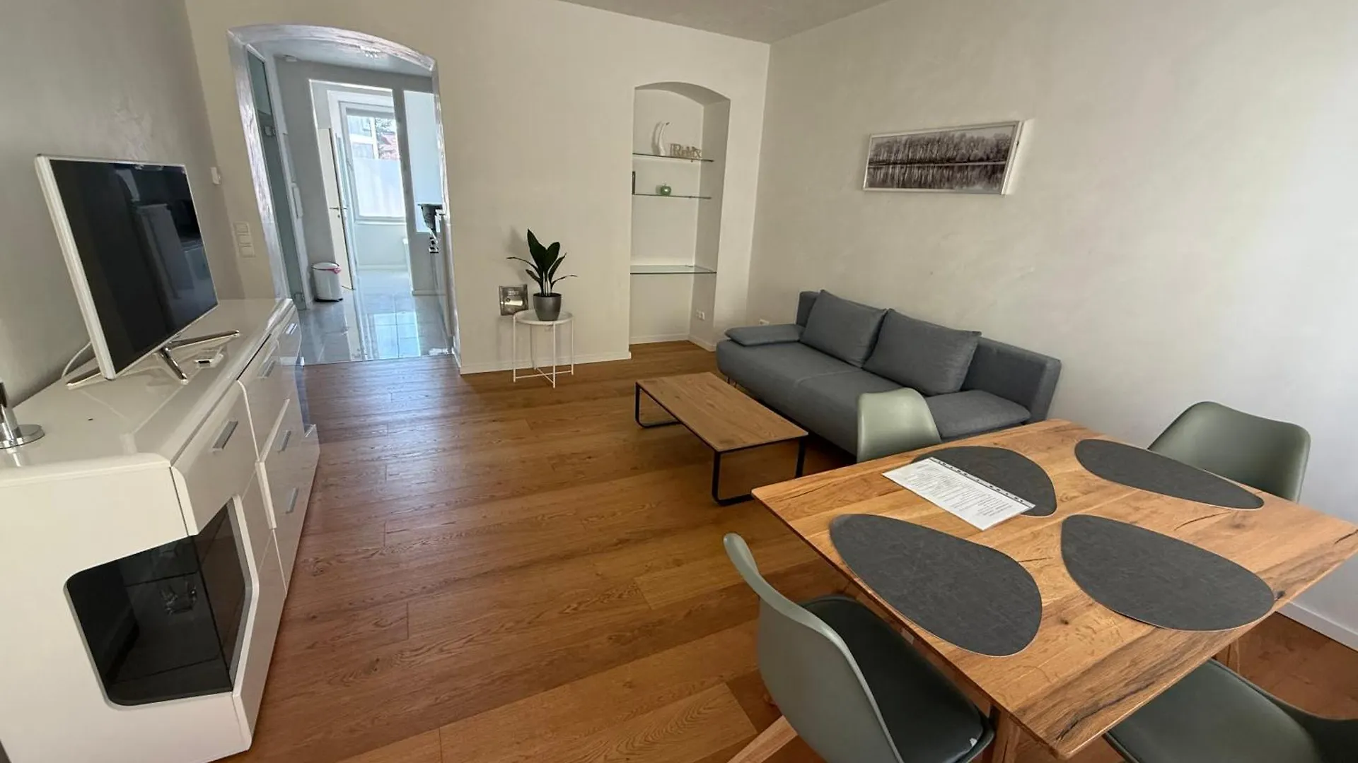 Apartment Number 5 Vienna